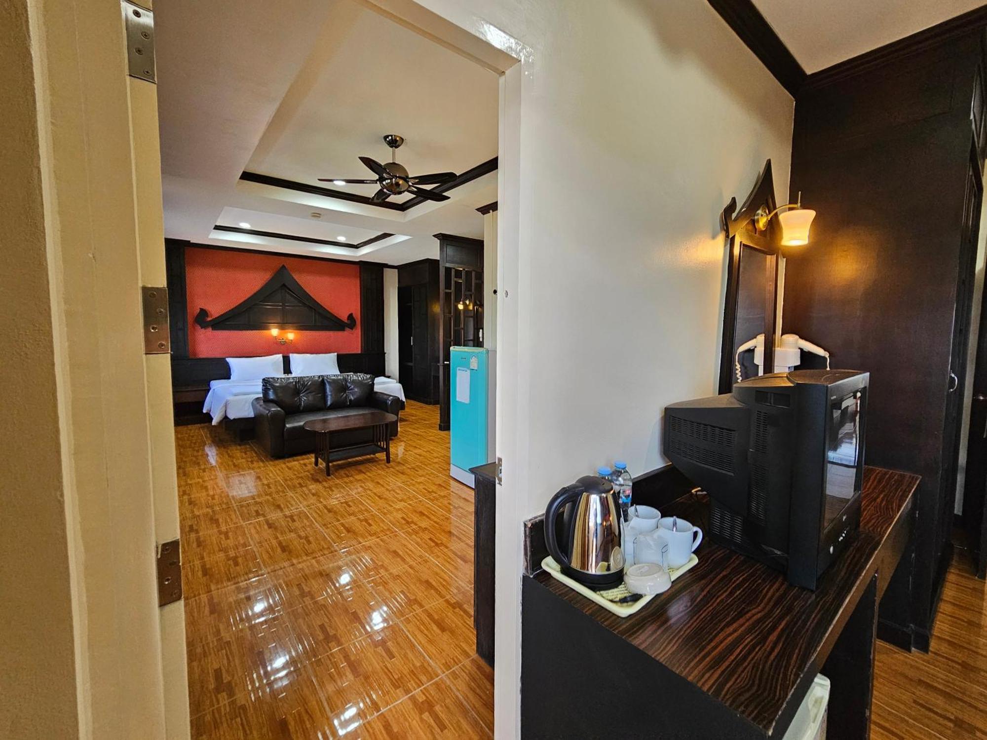 Nanai 2 Residence Patong Phuket Exterior photo